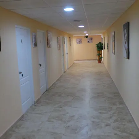 Ξενοδοχείο Restaurant Cau Blanch Useras